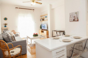 Cozy apt with Lycabettus View!
